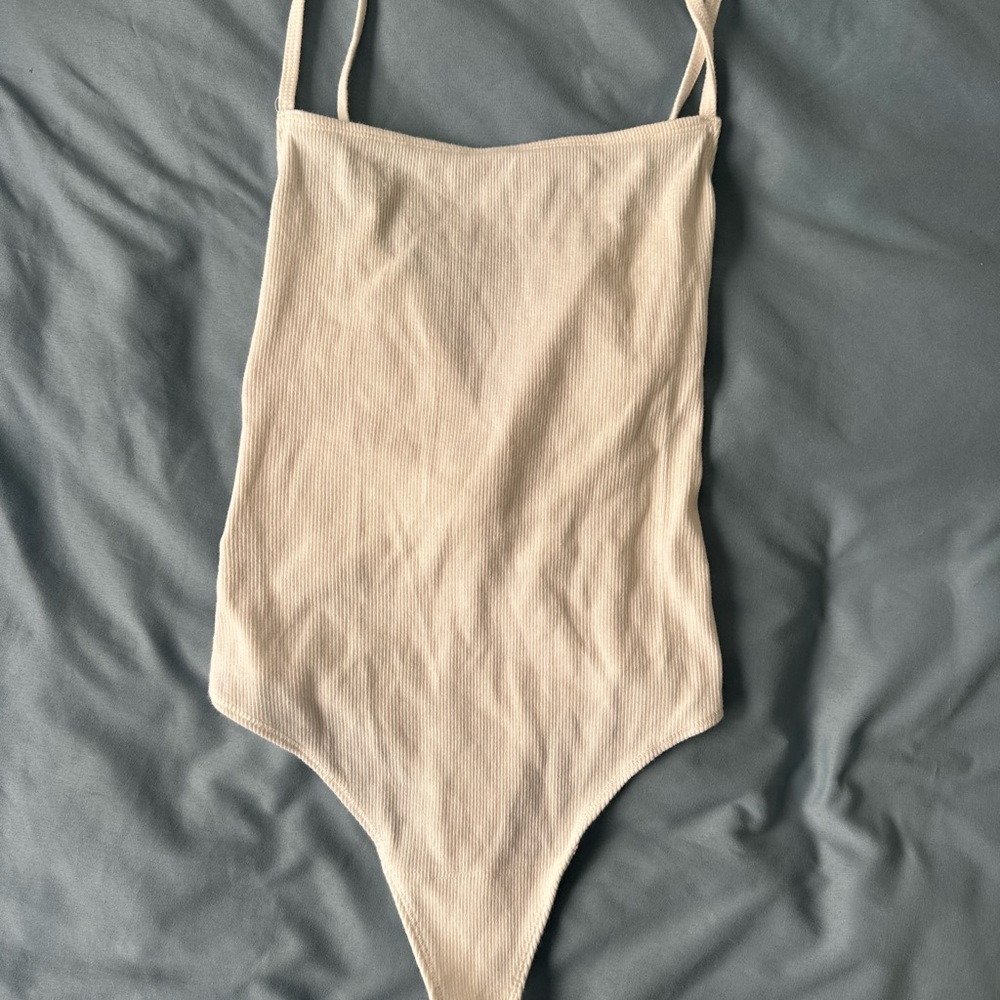 Abercrombie & Fitch White Ribbed Top